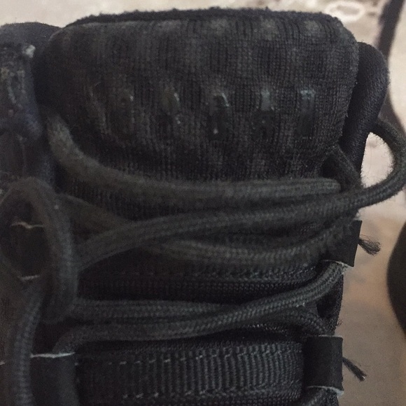 Jordan kids size 12 - Picture 5 of 16